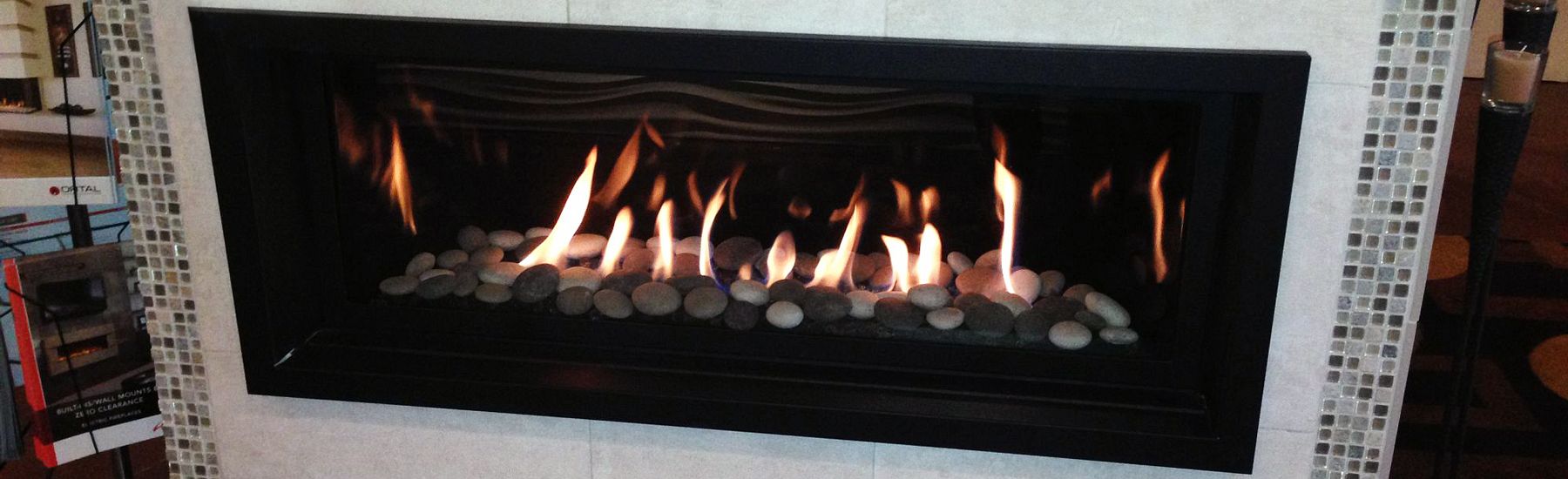 Okanagan Fireplace Den